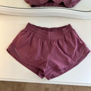 Lululemon Mauve Hotty Hot Lined Running Shorts